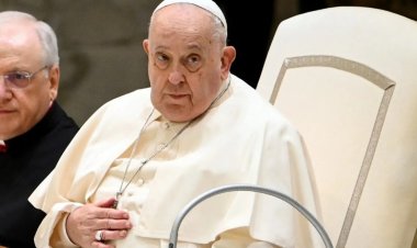 Estado de salud del Papa Francisco continúa en estado crítico