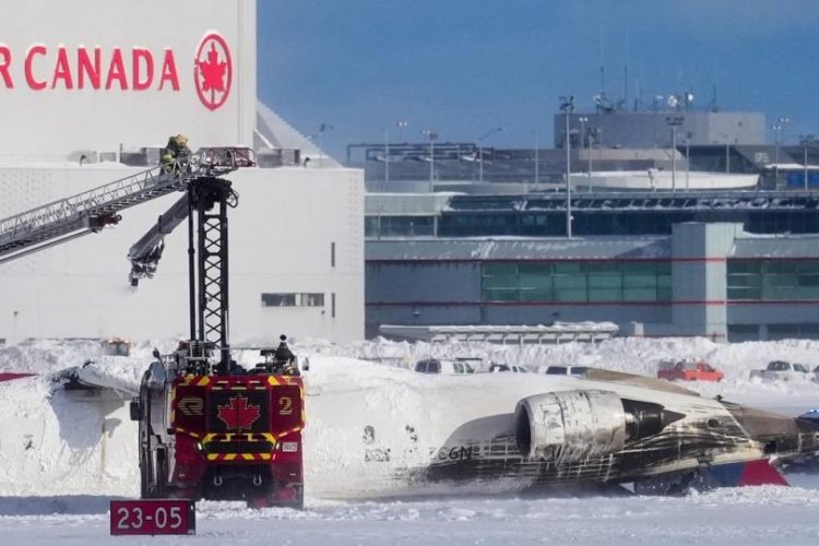 Avión se accidenta en pista de aterrizaje en aeropuerto de Canadá