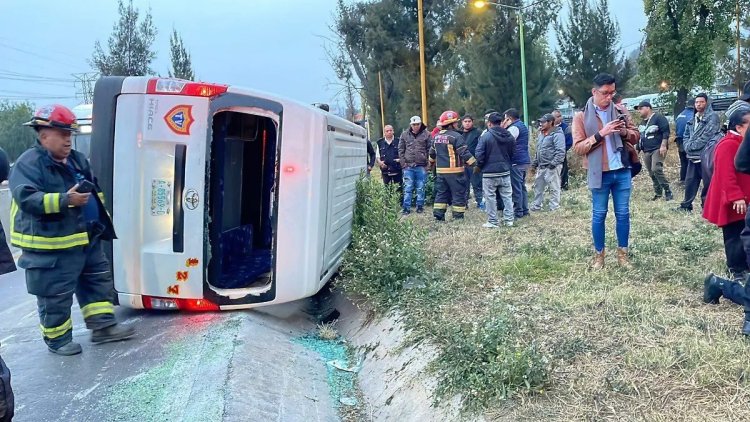 Bloqueo de transportistas ocasiona accidente vial en la carretera México-Pachuca