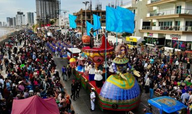 Galería: Inicia temporada de carnavales en el mundo