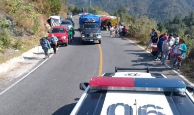 Camioneta se queda sin frenos y arrolla a peregrinos que se dirigían a Santuario del Señor de Chalma