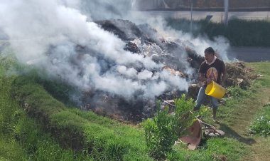 Habitantes de Tenancingo denuncian quema de plástico y falta de recolección