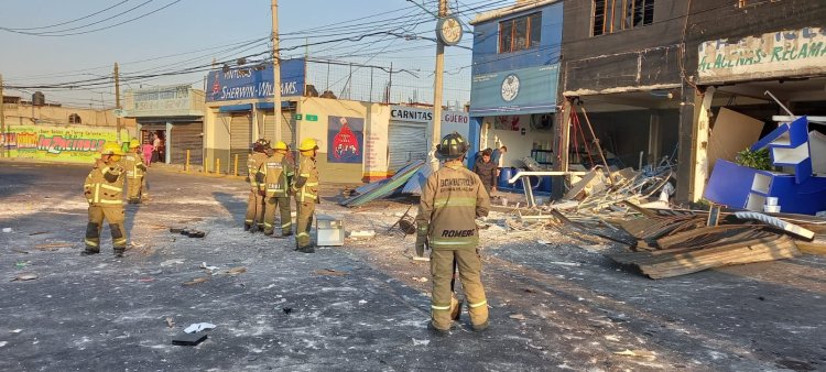 Explosión en Chimalhuacán deja afectaciones en varios locales comerciales