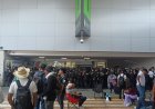 Sheinbaum descarta reunirse con la CNTE mientras maestros bloquean acceso al AICM