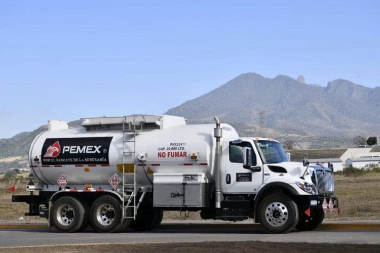 DEA revela que principal medio de financiamiento de cárteles sería robo de combustible a Pemex