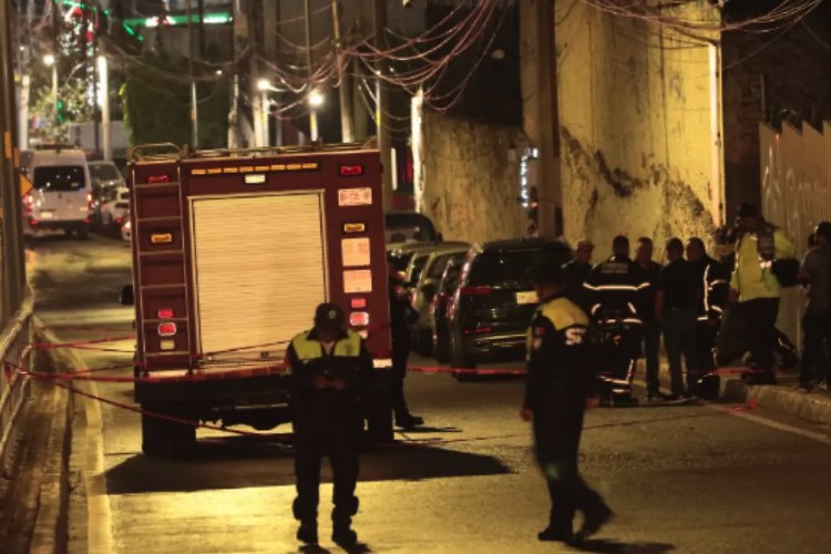 Bombero de la CDMX es atropellado por uno de sus compañeros mientras sofocaban un incendio