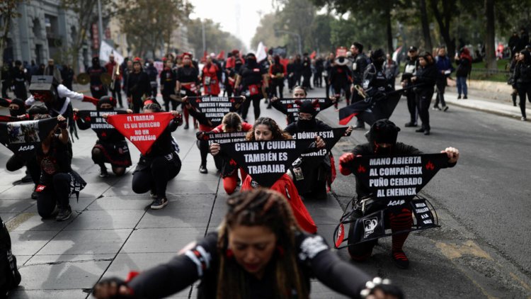 Casi 30 detenidos en París, Francia, durante manifestación del 1 de mayo