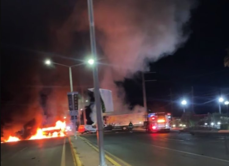 Noche violenta en Sinaloa, hubo bloqueos, quema de vehículos y enfrentamientos armados