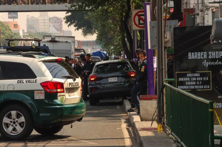 Remueven a policías por presunta manipulación en escena del crimen del asesinato de funcionarios de la CDMX