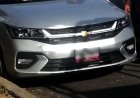 Encuentran muerto a un hombre al interior de un carro en Nezahualcóyotl