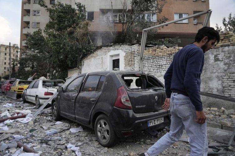 Ataques de Israel dejan 128 muertos y 900 heridos en Irán, confirman autoridades