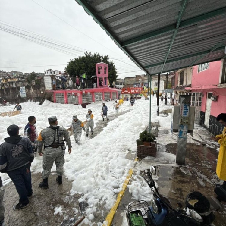 Desbordamiento en la Presa Los Cuartos, en Naucalpan dejó 50 viviendas dañadas y calles contaminadas