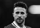 Futbolista del Liverpool pierde la vida en accidente automovilístico en España