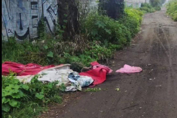 Encuentran a dos posibles ejecutados en un camino de terracería de Chalco
