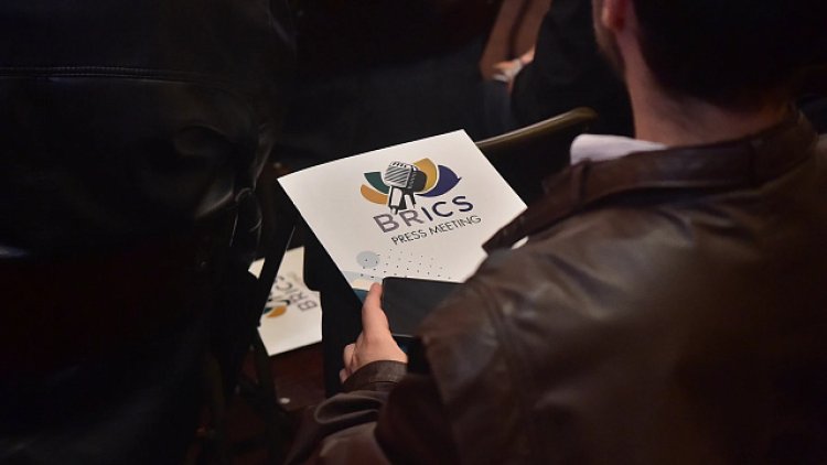 En el marco de BRICS 2025, se debatió sobre independencia mediática en el Sur Global