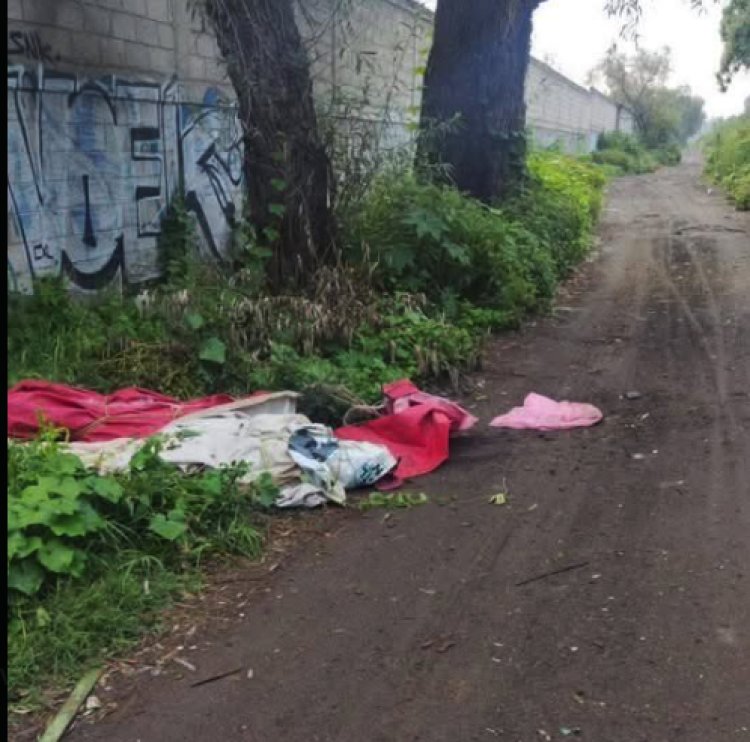 Encuentran a dos posibles ejecutados en un camino de terracería de Chalco
