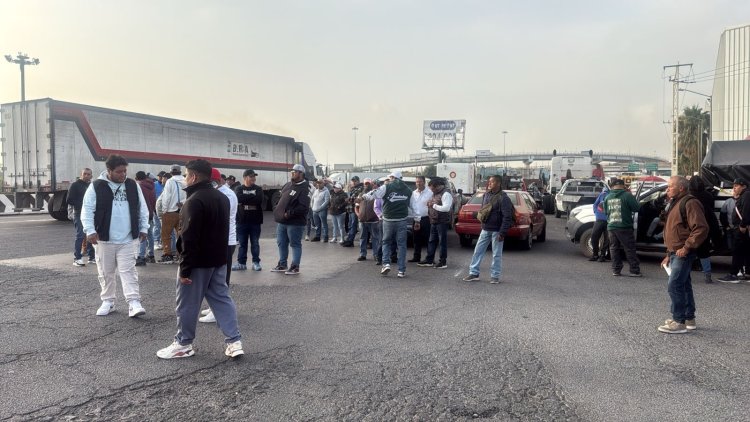 Transportistas liberan autopistas en el Edomex tras varias horas de bloqueos