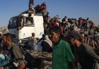 Vuelca camión con ayuda humanitaria y aplasta a 20 personas que esperaban por alimentos en la Franja de Gaza