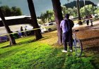 Por mal estado de calzada Ignacio Zaragoza muere biker tras chocar con un árbol en CDMX