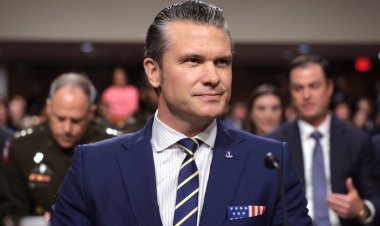 Jefe del Pentágono vuela a Alaska para reunión entre Trump y Putin