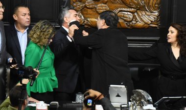 “Él dio el primer empujón”, dice Moreno Cárdenas tras altercado en el Senado