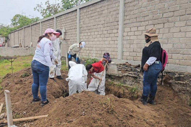 Madres Buscadoras de Jalisco acusan a fiscalía de manipular información tras localización de fosa clandestina