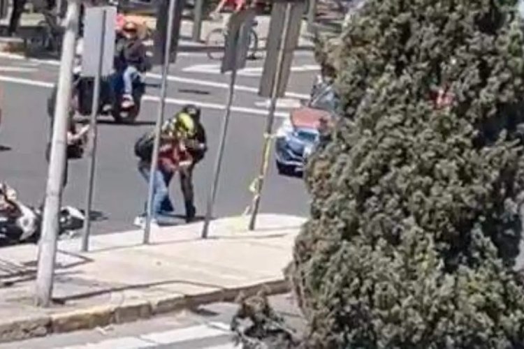 Dejan en libertad a uno de los policías del caso de la riña en la Jardín Balbuena; el otro seguirá en arresto domiciliario
