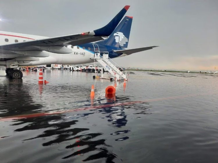 Más de nueve horas suspendió AICM servicio por afectaciones por lluvias