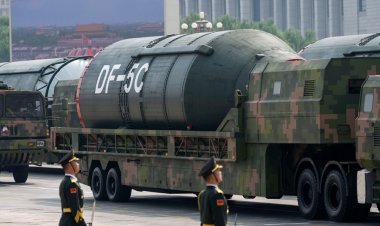 Experto analiza las características del misil nuclear chino DF-5C de nuevo tipo