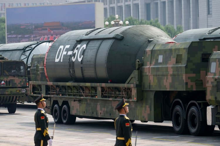 Experto analiza las características del misil nuclear chino DF-5C de nuevo tipo