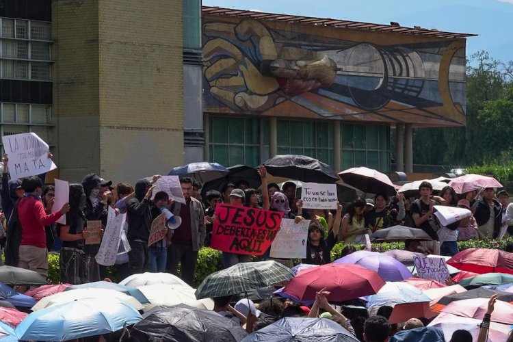 Escuelas de la UNAM anuncian paro como protesta por asesinato de alumno en el CCH Sur