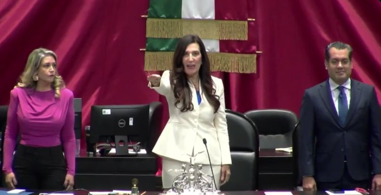 Nombran a la panista Kenia López como presidenta de la Cámara de Diputados