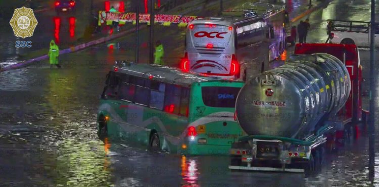 Lluvia provoca caos en transporte público y vialidades de la CDMX; zona oriente la más afectada