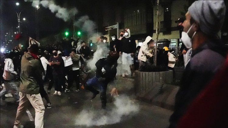 Protestas en Perú dejan 18 heridos durante marchas contra Dina Boluarte y el Congreso