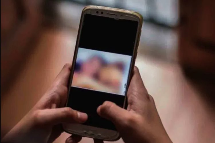 Bajo Ley Olimpia investigan a mujer en Durango por difusión de fotos íntimas de su compañero de cuarto