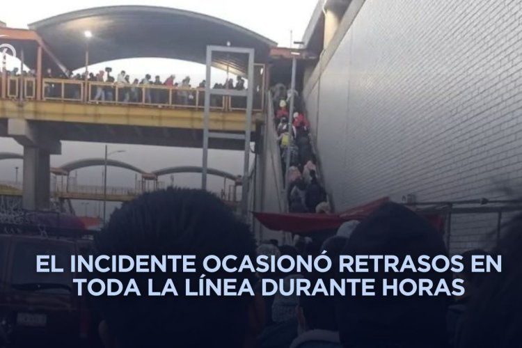 Tren descompuesto ocasiona retrasos y aglomeraciones en Metro La Paz
