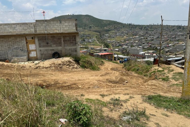 Vecinos del paraje El Sabino solicitan pavimentación de calles