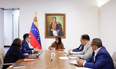 Venezuela prevé firmar esta semana contratos "importantes" para producción de petróleo