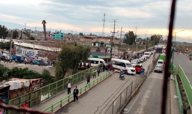 Transportistas anuncian cierres en Chimalhuacán y Nezahualcóyotl; piden liberar a choferes detenidos