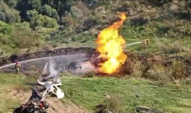 Mueren dos personas por volcadura y explosión de pipa de gas en Texcoco