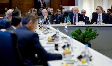 Lula advierte en cumbre del Mercosur que "nadie es dueño" de Sudamérica