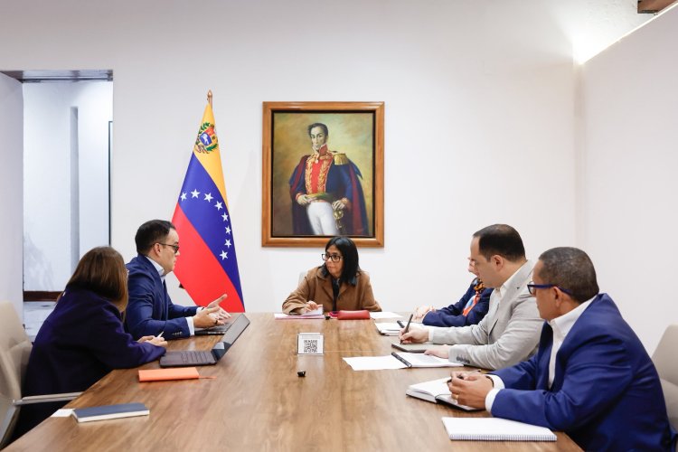 Venezuela prevé firmar esta semana contratos 