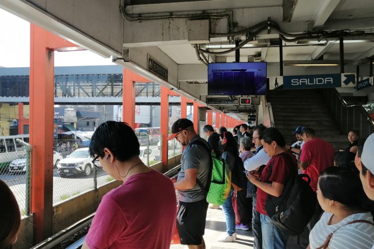 Continuará cierre de estaciones de la Línea 2 del Metro; no se cumplió plazo