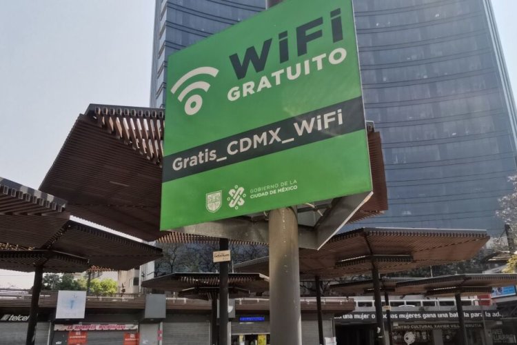 Fanáticos podrían ser víctimas de robo de datos por Wi-Fi públicas en sedes mundialistas