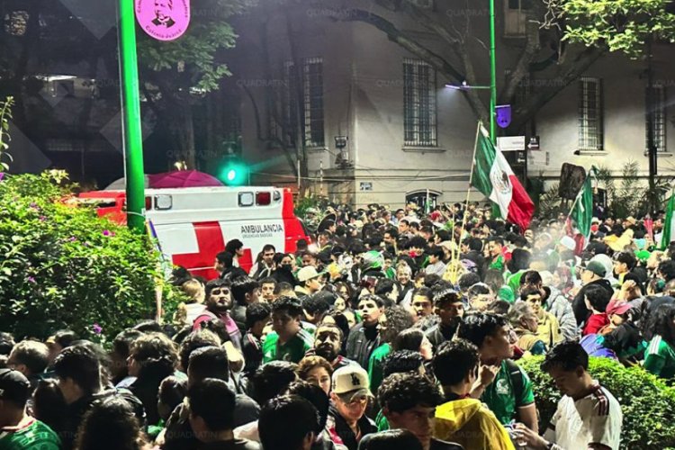 Gobierno de la CDMX llama a no asistir a lugares que ya estén llenos tras muertes de aficionados en festejos